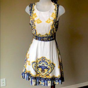 NWOT Stunning Baroque Print Dress